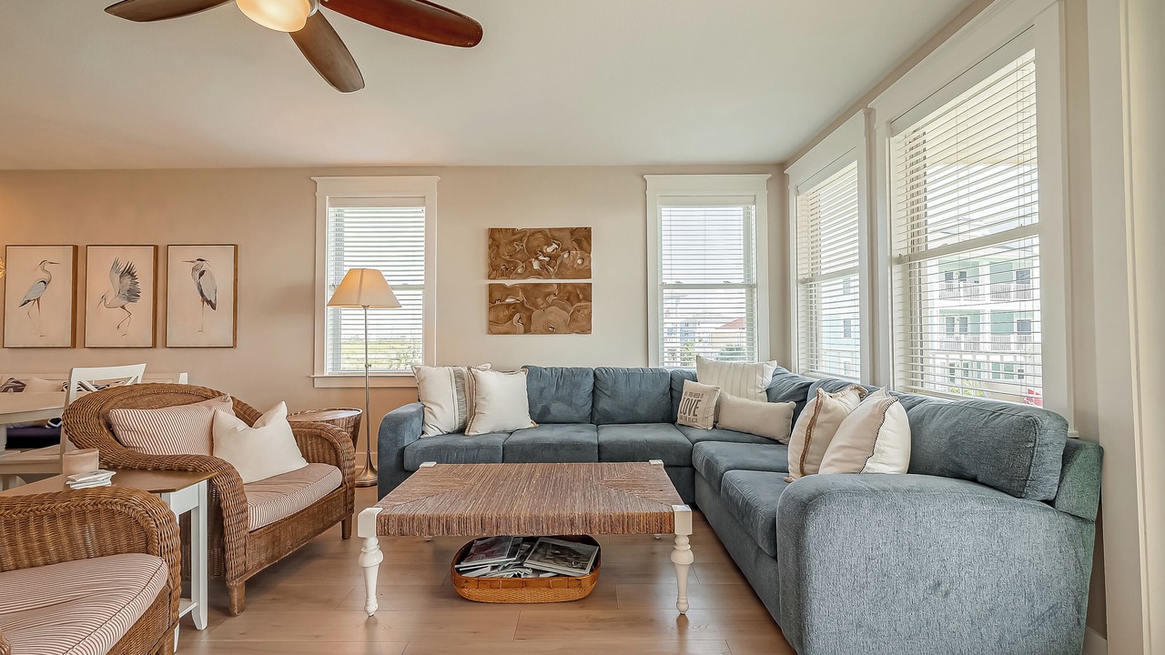 Photo of Livingroom in Red Fish Cove