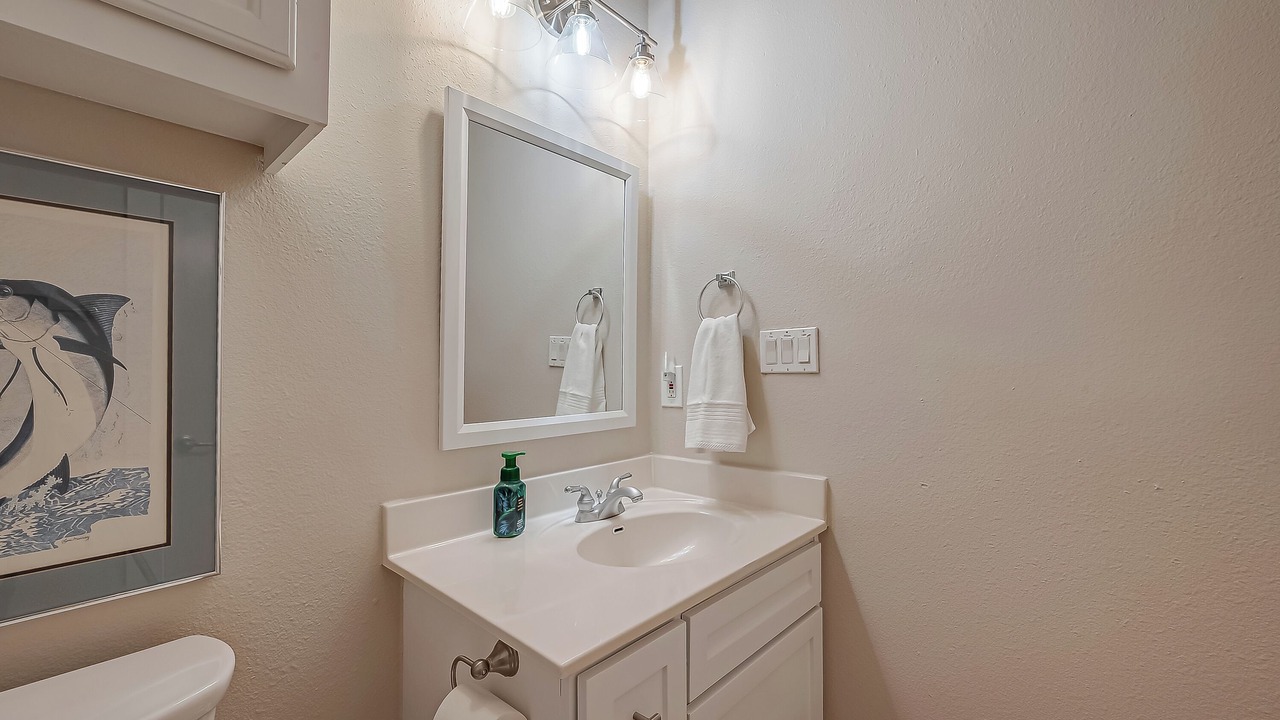 Photo of Bathroom in Red Fish Cove