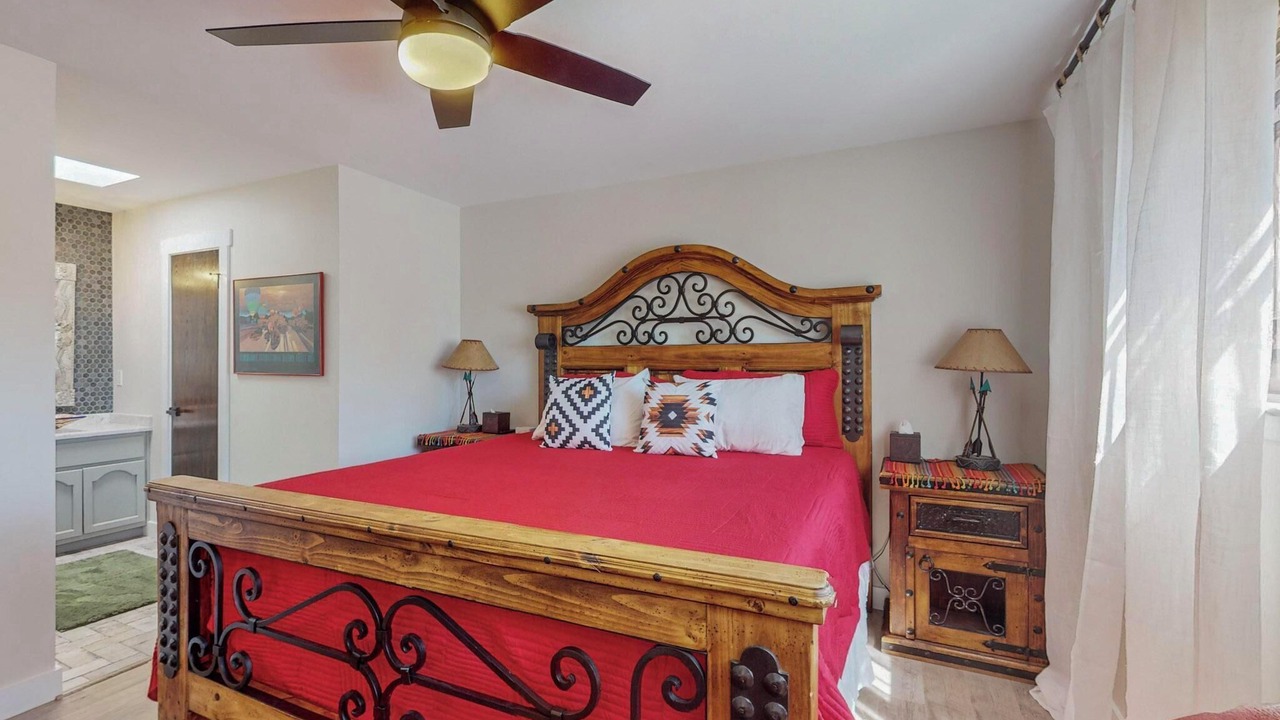 Photo of Bedroom in Heritage Hills