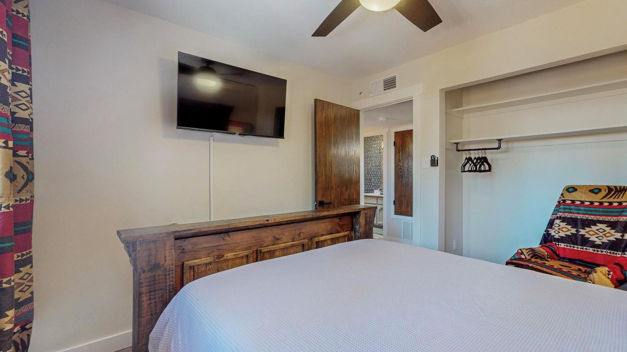 Photo of Bedroom in Heritage Hills