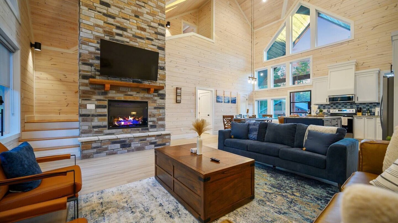 Photo of Livingroom in Broken Bow