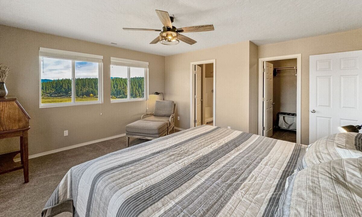 Photo of Bedroom in Cascade