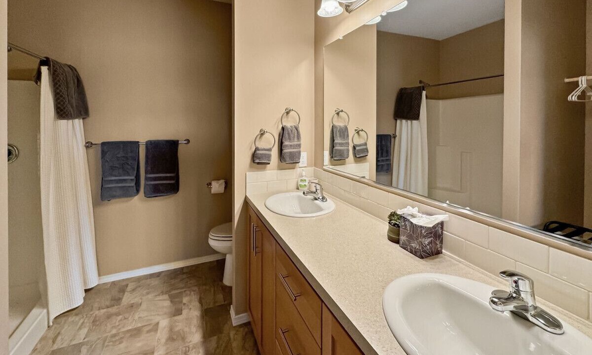 Photo of Bathroom in Cascade