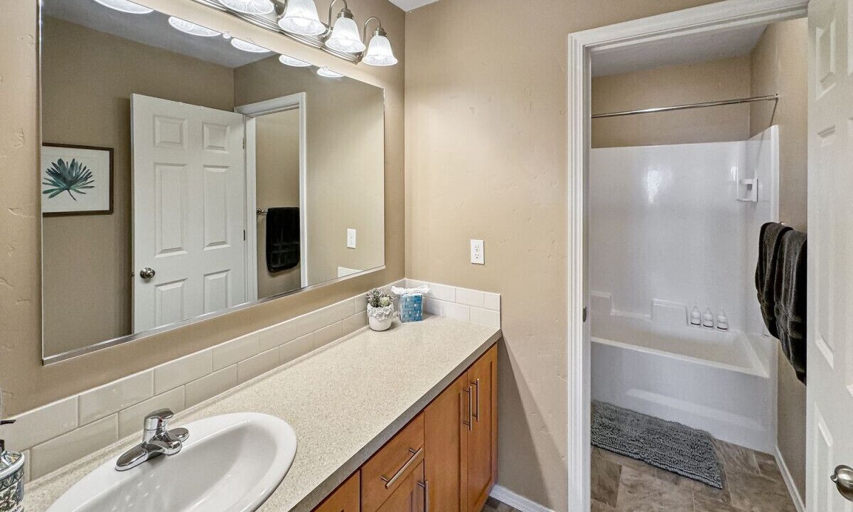 Photo of Bathroom in Cascade