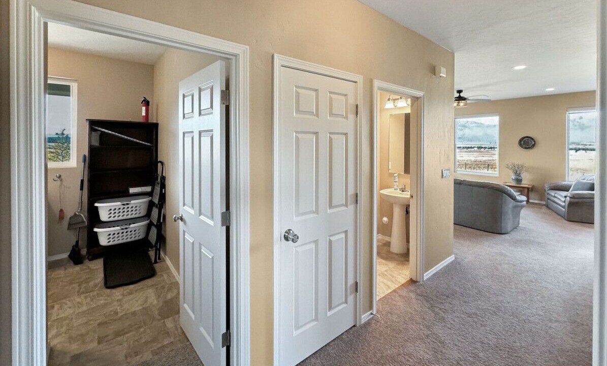 Photo of Others in Cascade