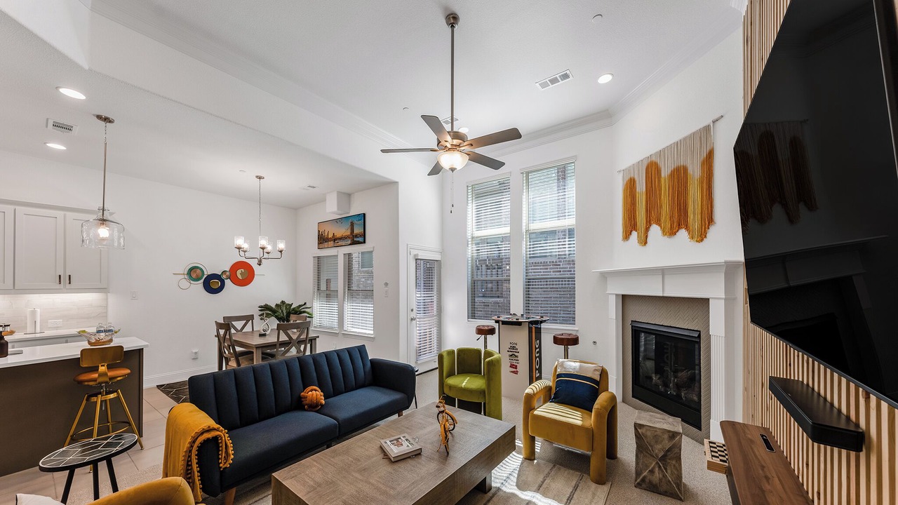 Photo of Livingroom in Lewisville