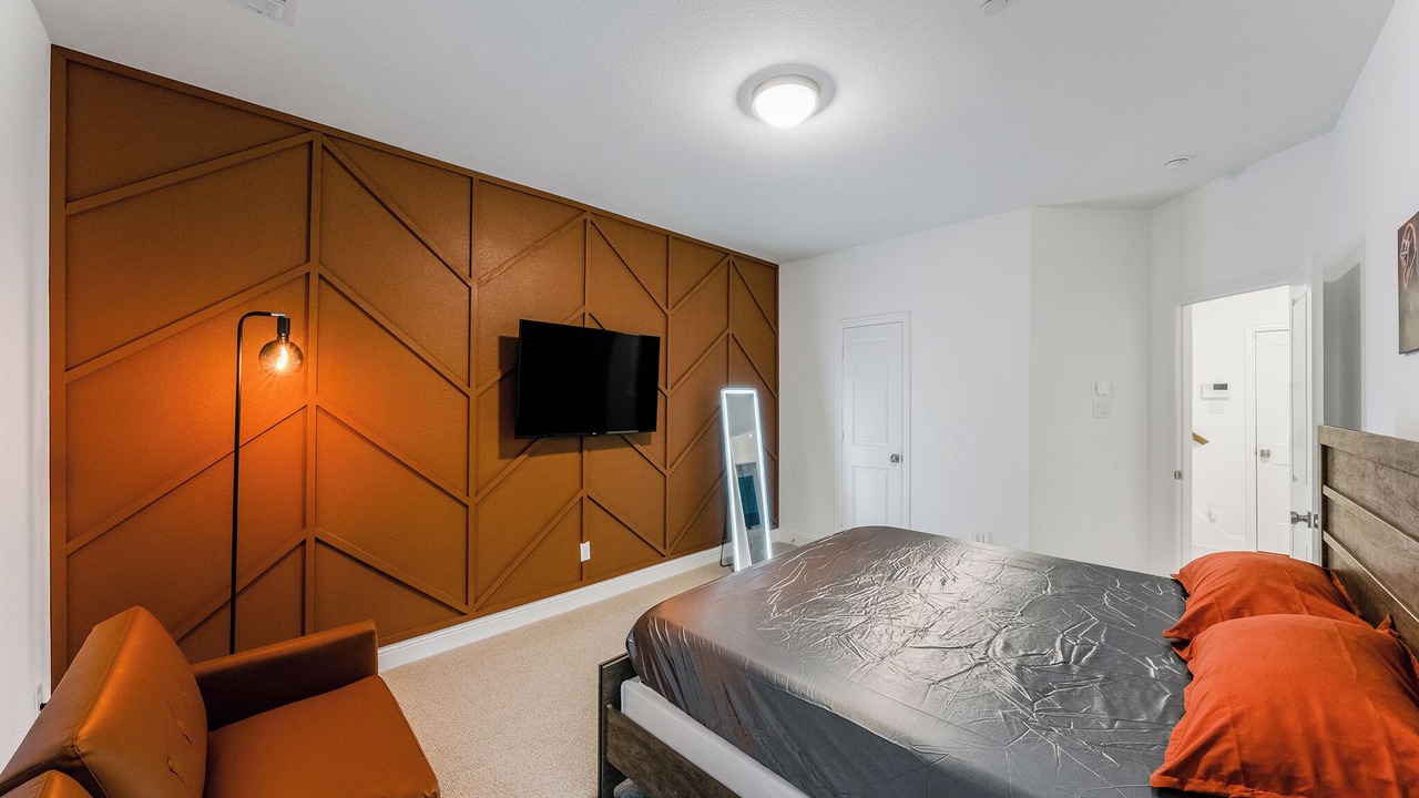 Photo of Bedroom in Lewisville