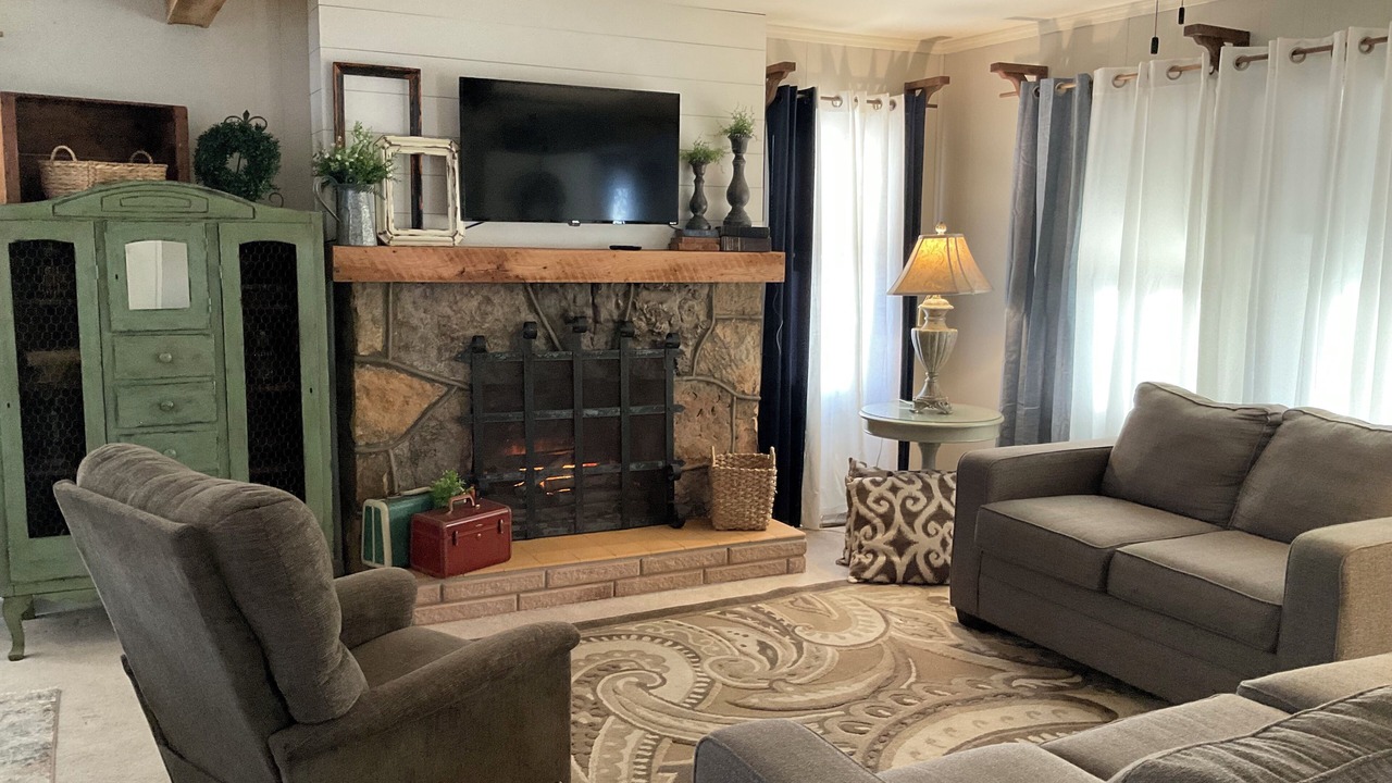 Photo of Livingroom in Caulfield