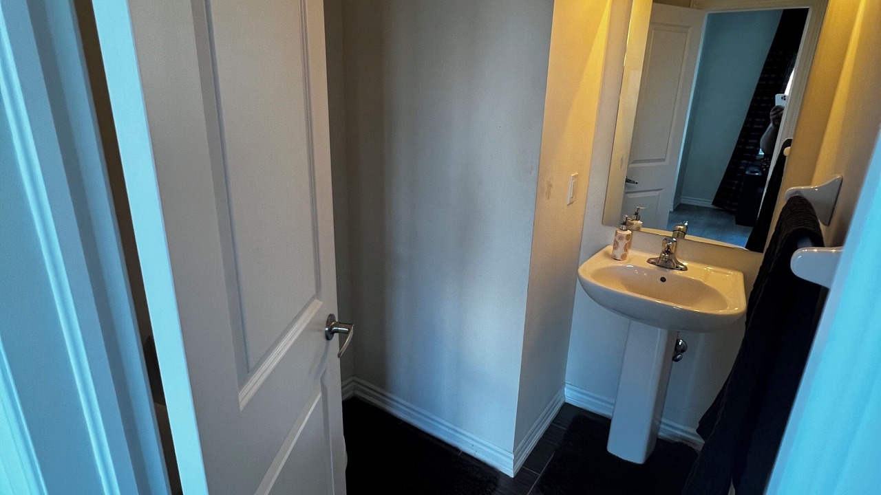 Photo of Bathroom in Airport Road Business Centre