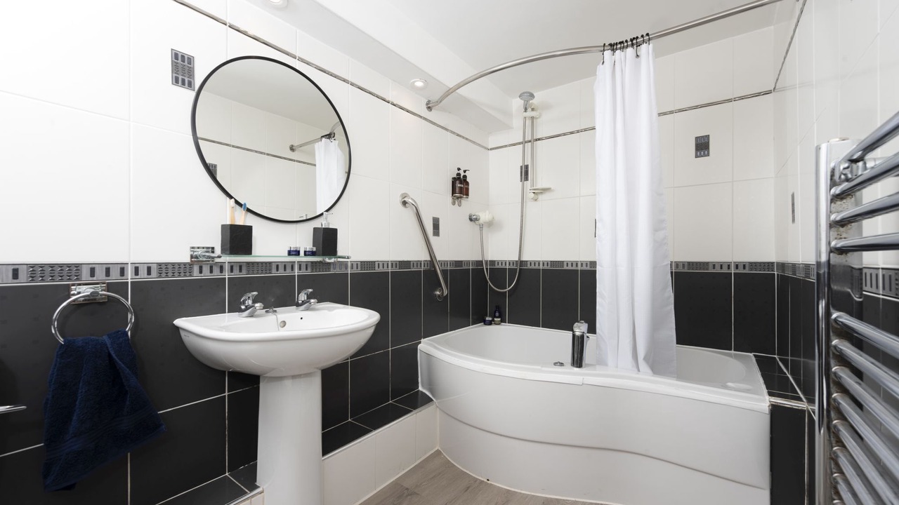 Photo of Bathroom in Carbis Bay