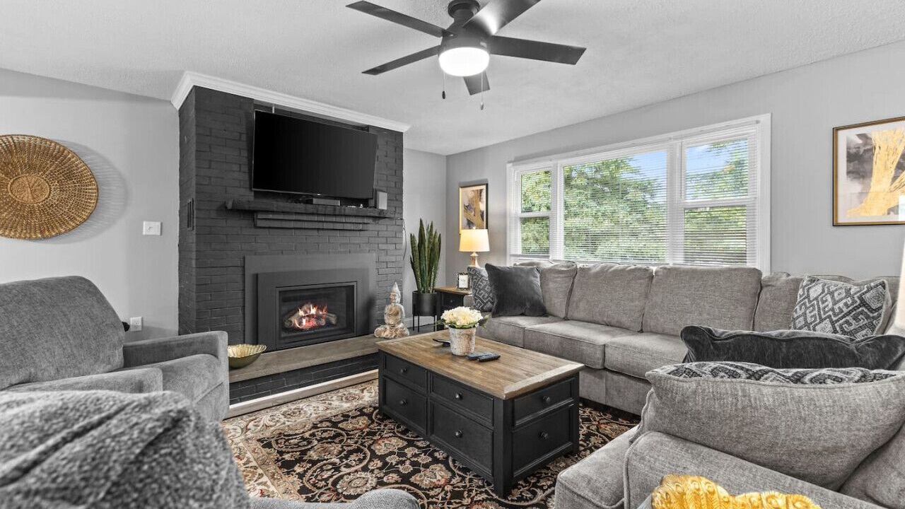 Photo of Livingroom in South Burlington