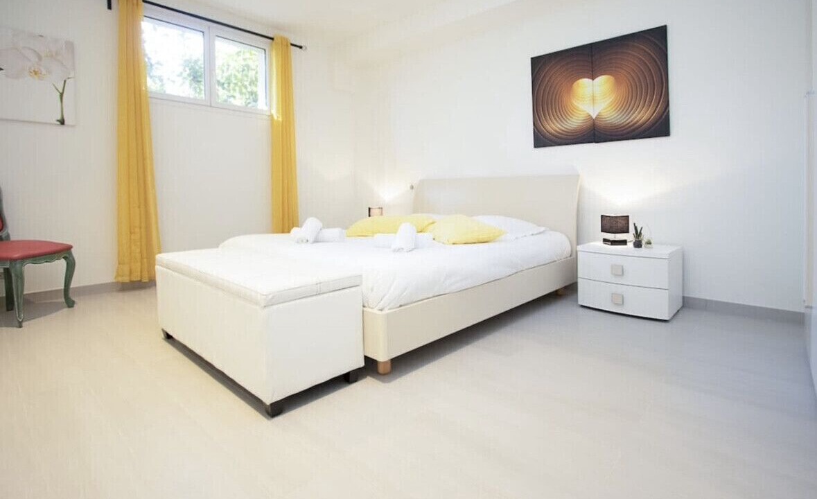 Photo of Bedroom in Roquefort-la-Bedoule