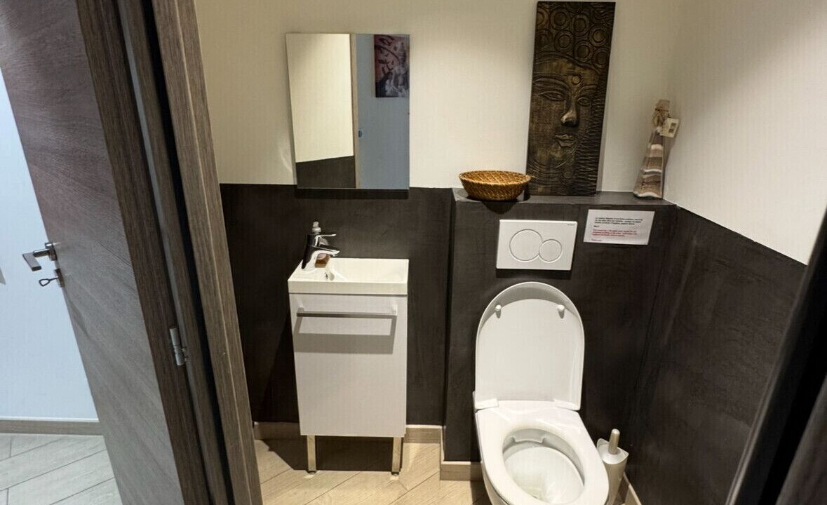 Photo of Bathroom in Roquefort-la-Bedoule
