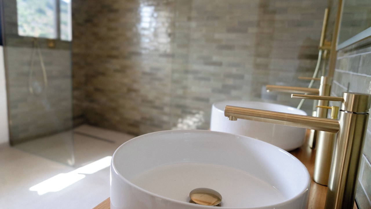 Photo of Bathroom in Montbazin