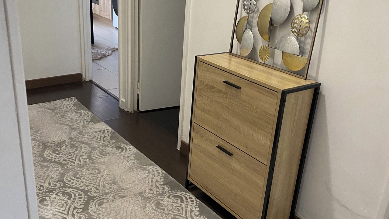 Photo of Others in Sens