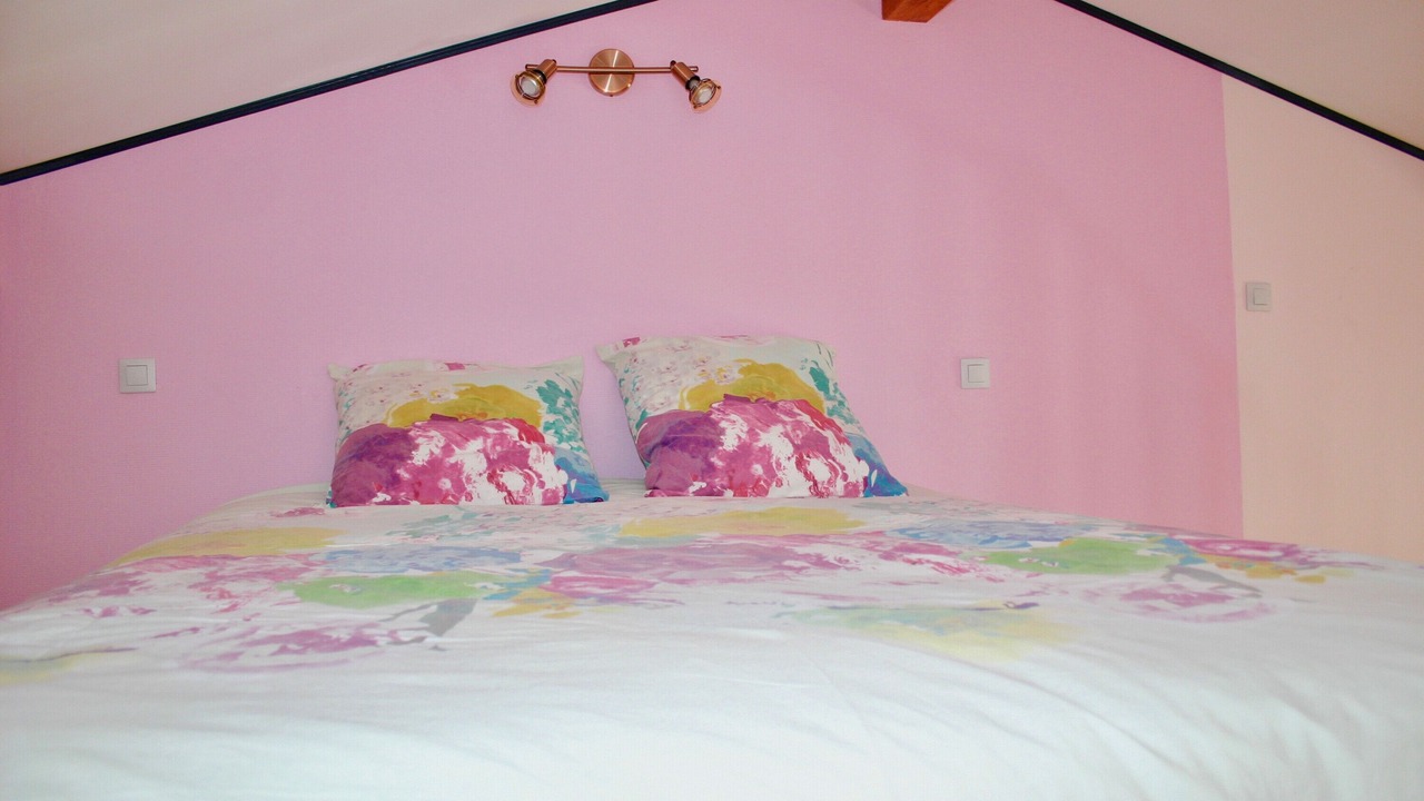 Photo of Bedroom in Saint-Vincent-de-Pertignas