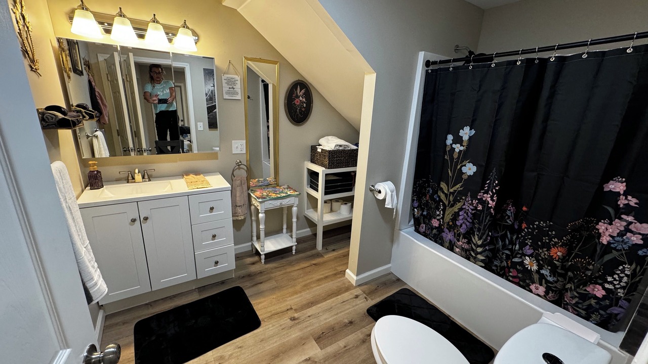 Photo of Bathroom in Cleveland