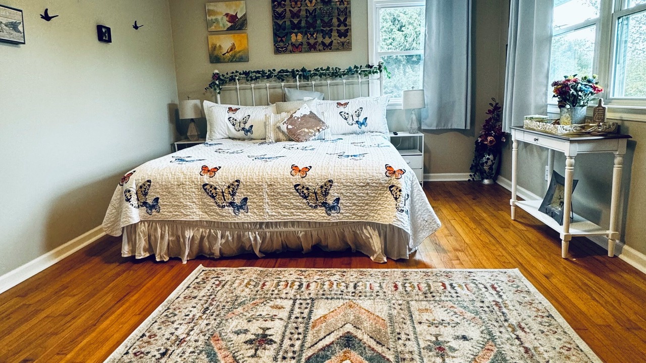 Photo of Bedroom in Cleveland