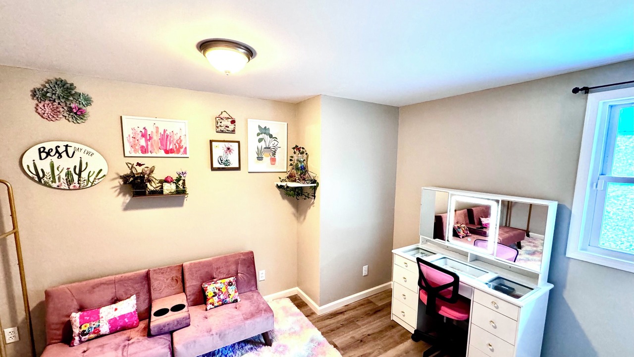 Photo of Bedroom in Cleveland
