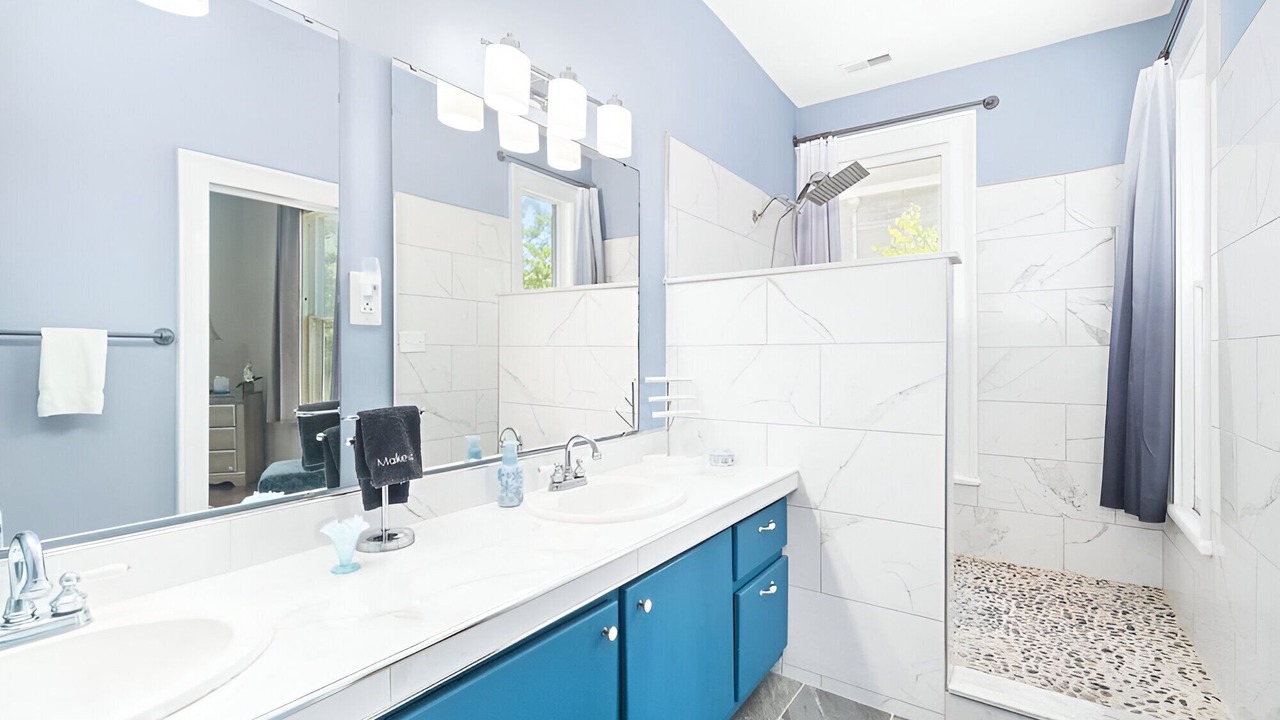 Photo of Bathroom in New Bern