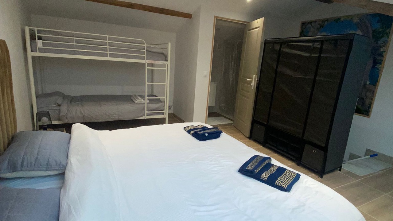 Photo of Bedroom in Argenteuil