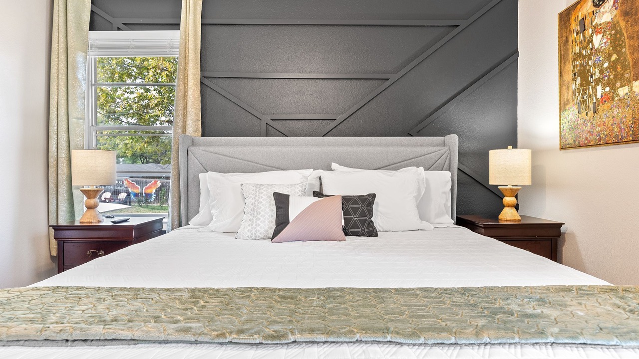 Photo of Bedroom in Shearer Hills - Ridgeview