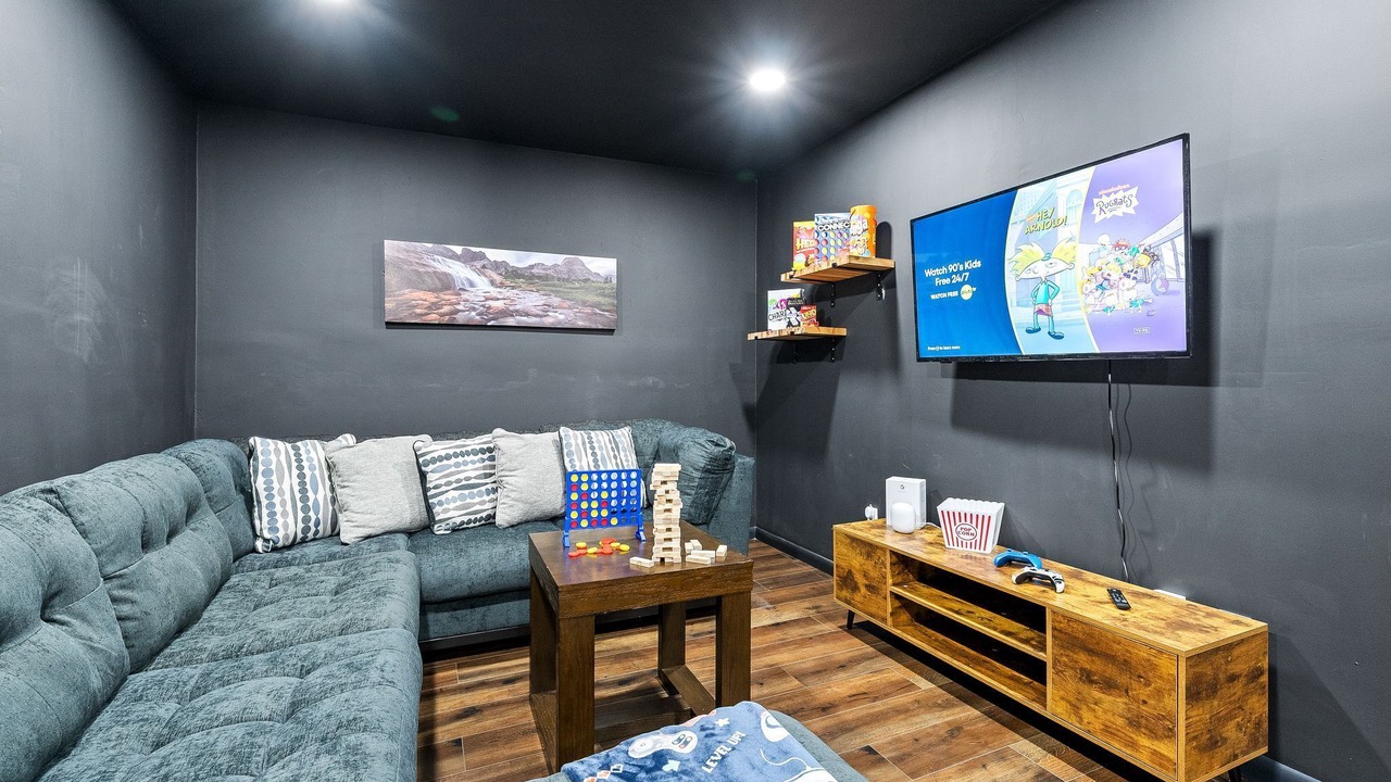 Photo of Livingroom in Shearer Hills - Ridgeview