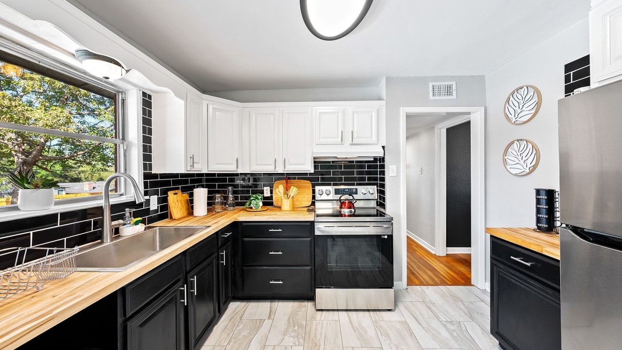 Photo of Kitchen in Shearer Hills - Ridgeview