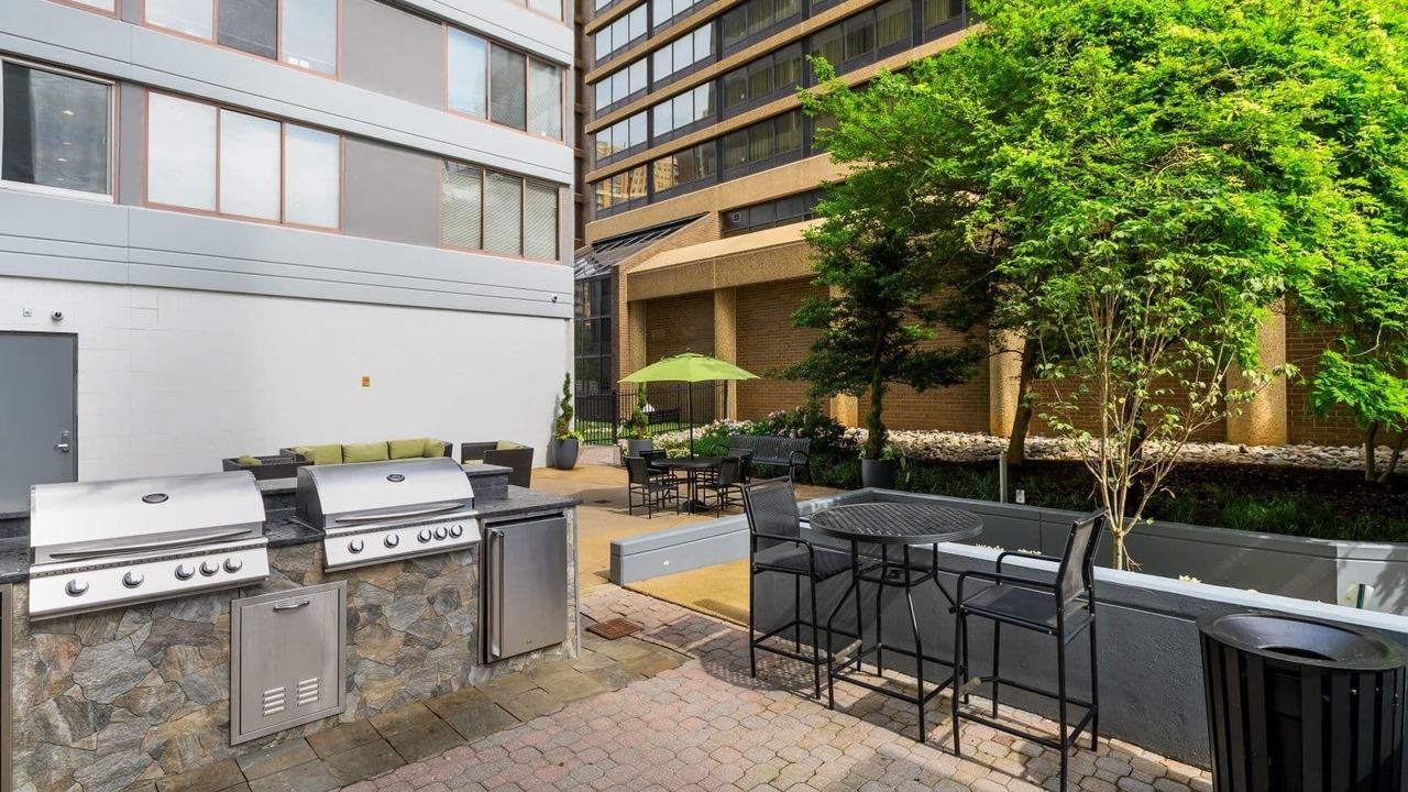 Photo of Outdoor in Crystal City