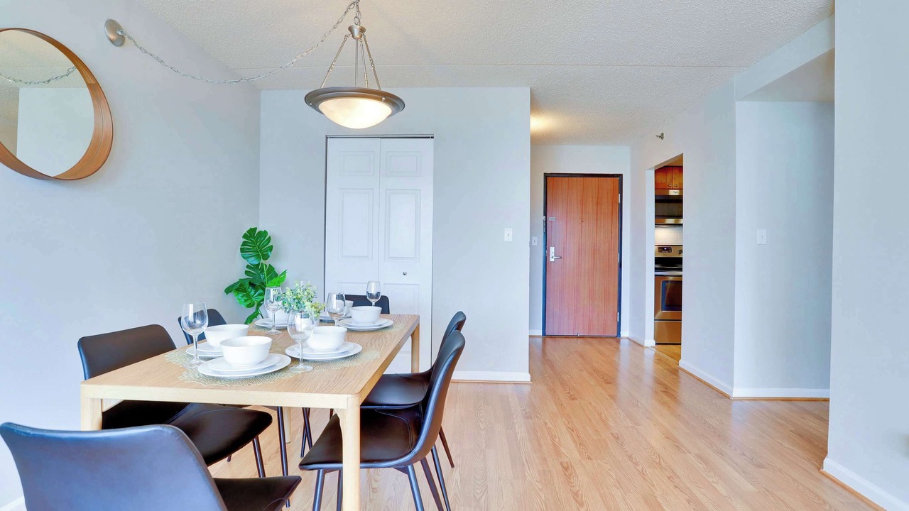 Photo of Others in Crystal City