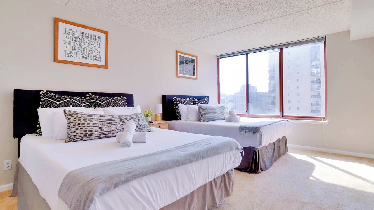 Photo of Bedroom in Crystal City