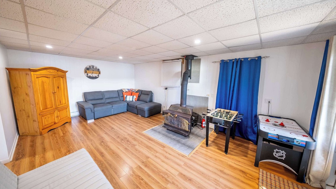 Photo of Livingroom in Lac-Etchemin