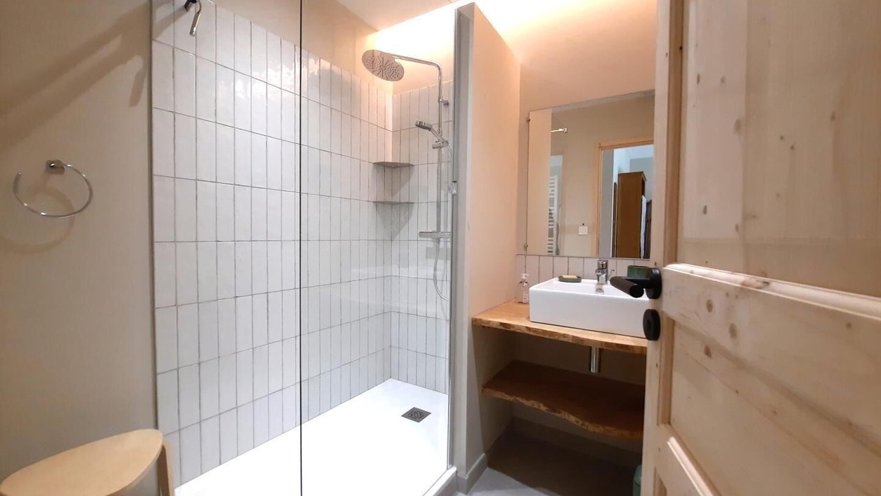 Photo of Bathroom in Bulson