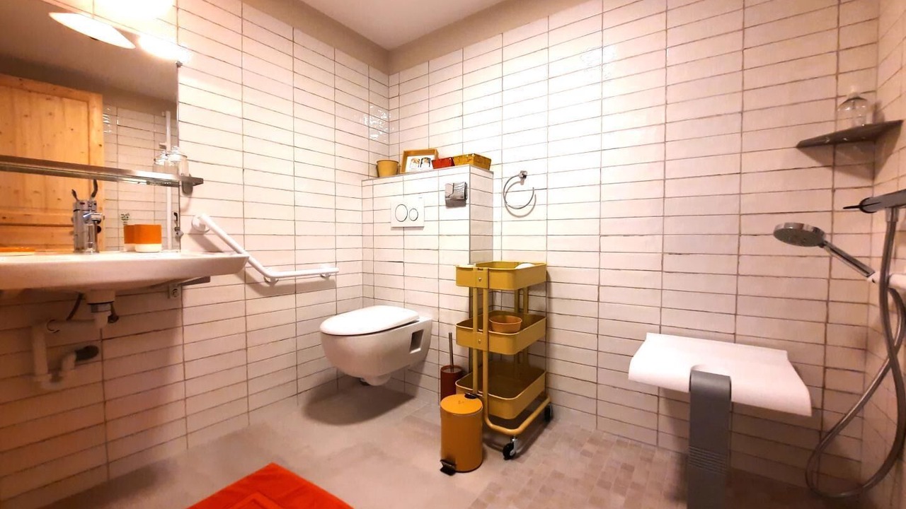 Photo of Bathroom in Bulson
