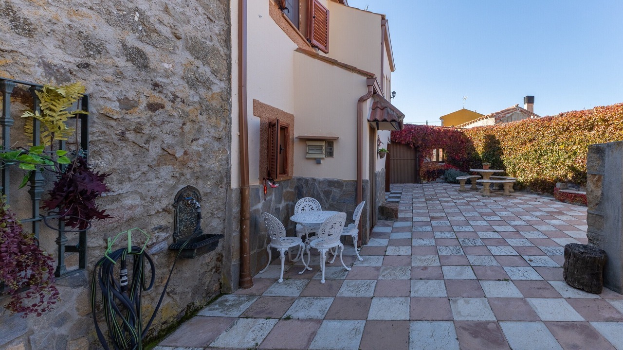 Photo of Outdoor in Manjabalago