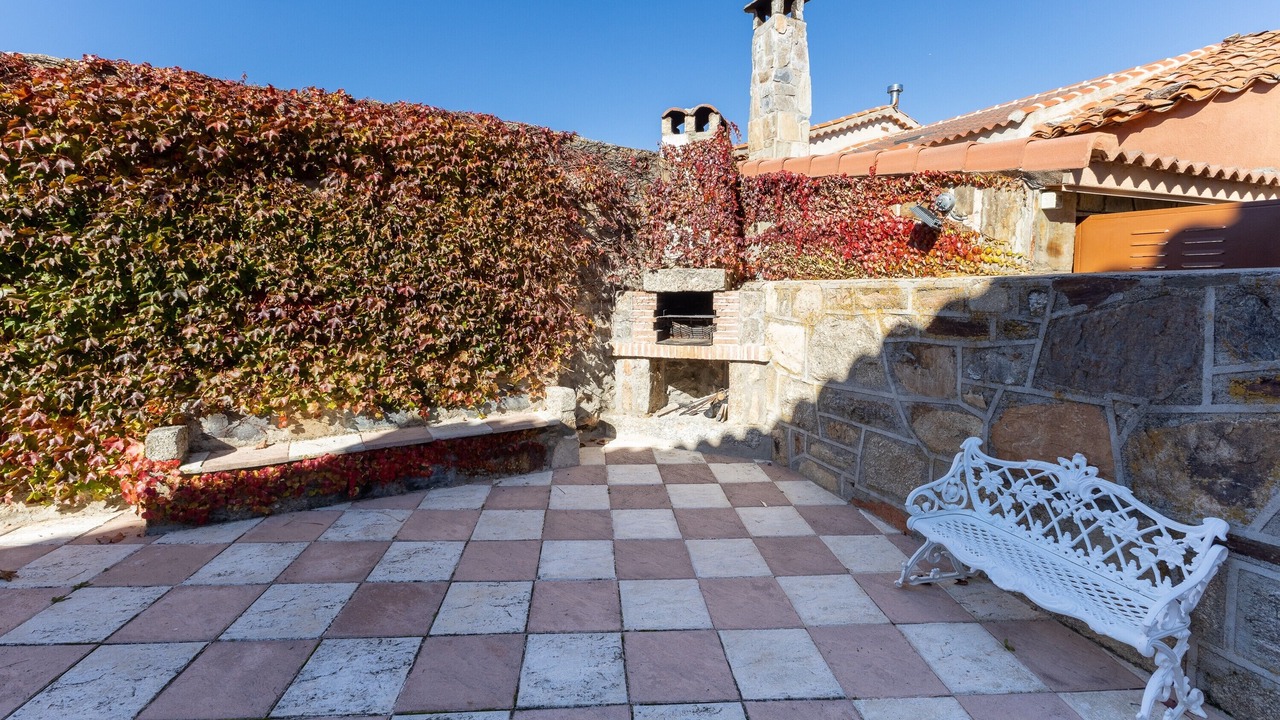 Photo of Outdoor in Manjabalago