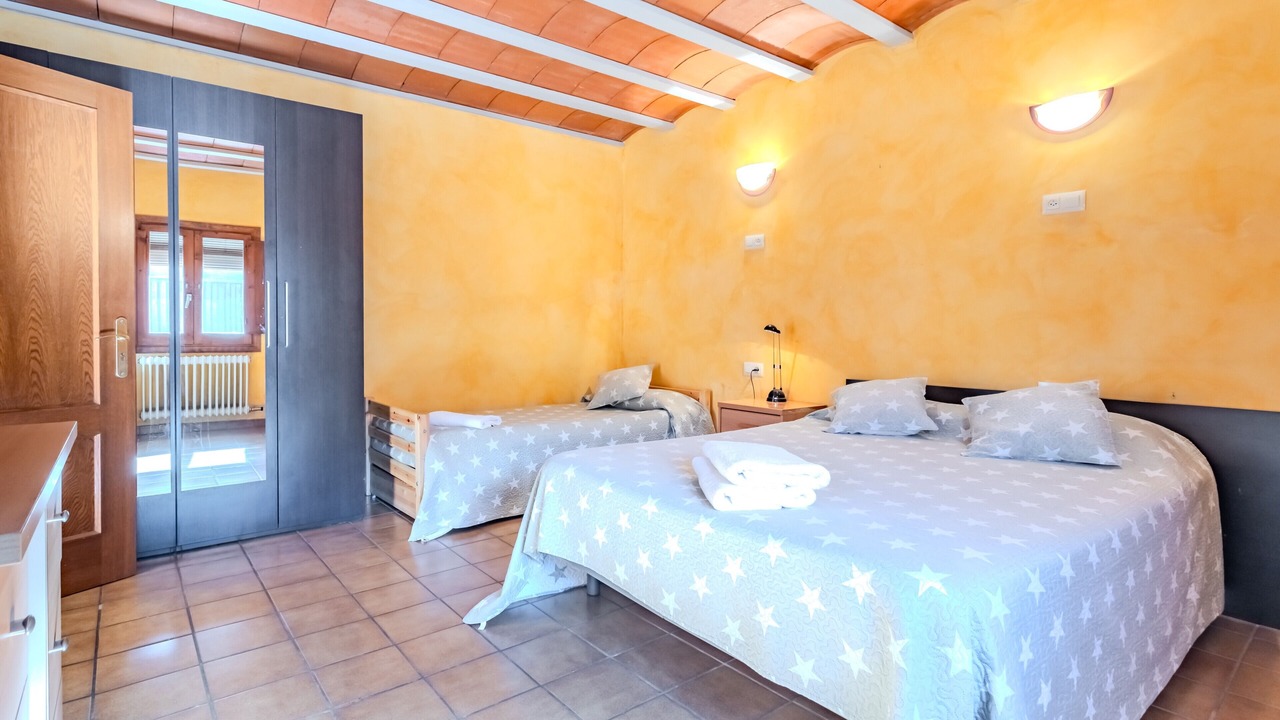 Photo of Bedroom in Sant Esteve d'en Bas