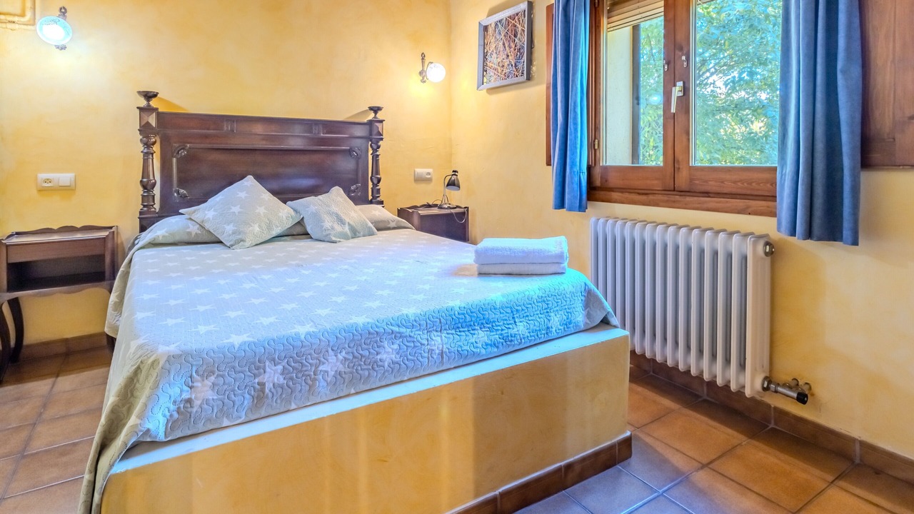 Photo of Bedroom in Sant Esteve d'en Bas
