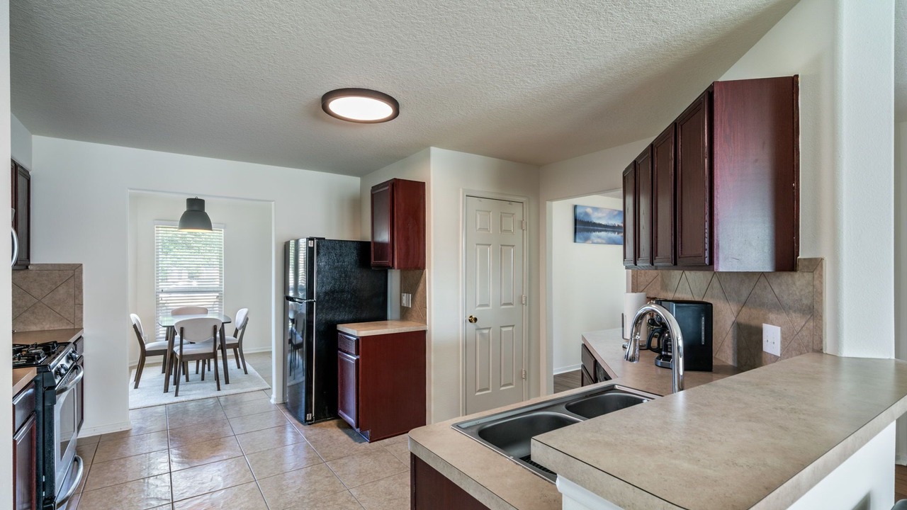Photo of Kitchen in College Park