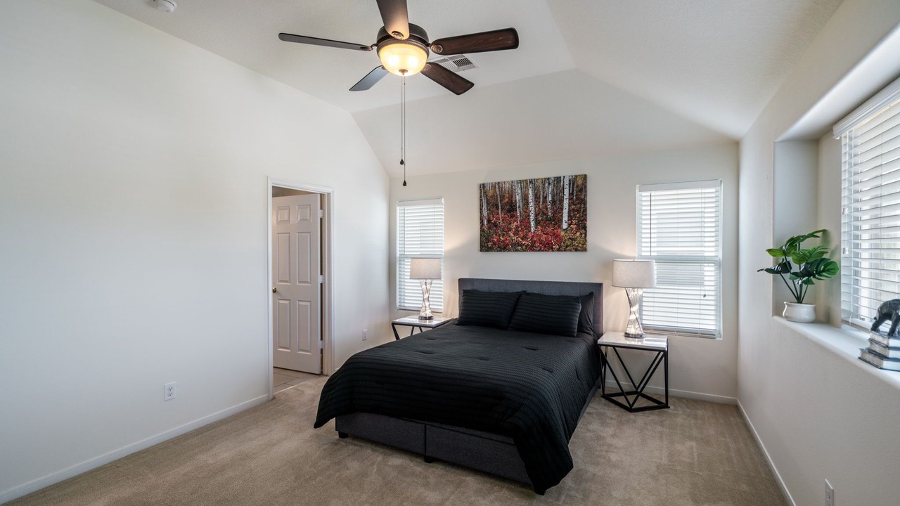 Photo of Bedroom in College Park