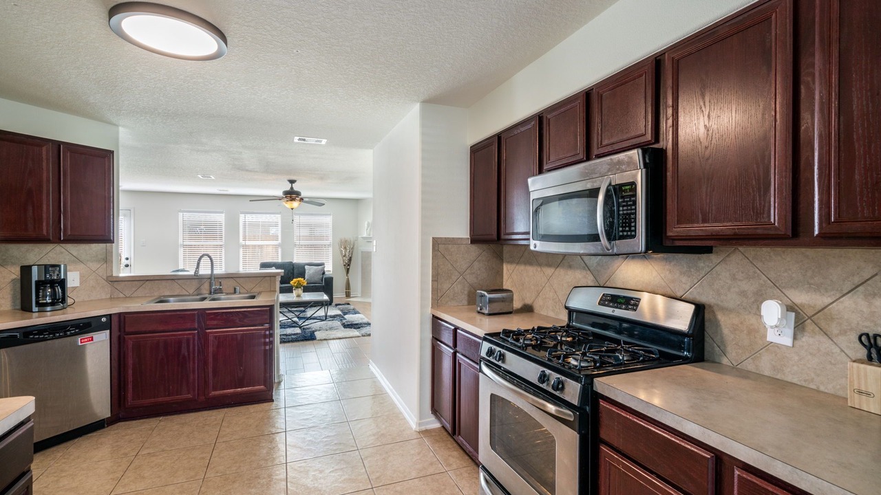 Photo of Kitchen in College Park