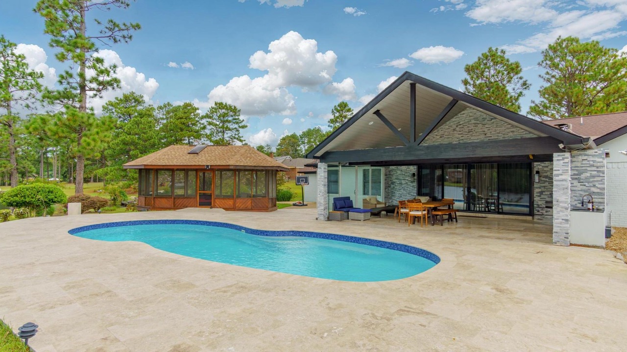 Photo of Outdoor in Hattiesburg