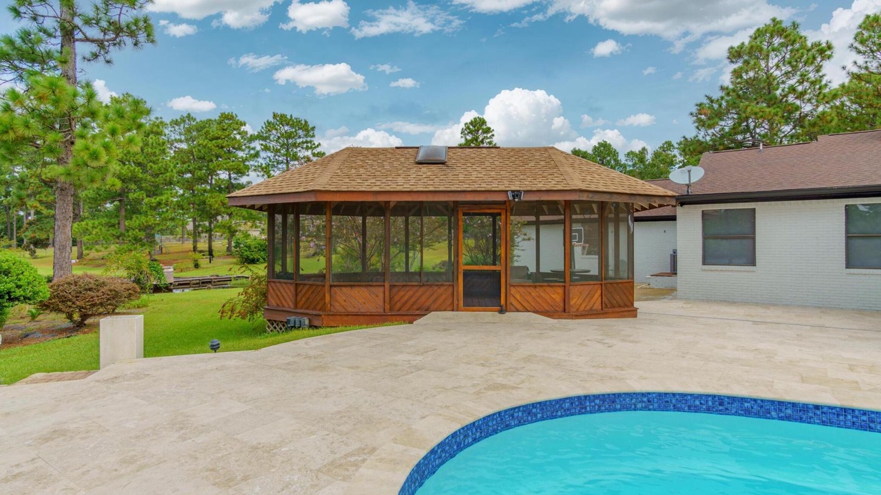 Photo of Outdoor in Hattiesburg