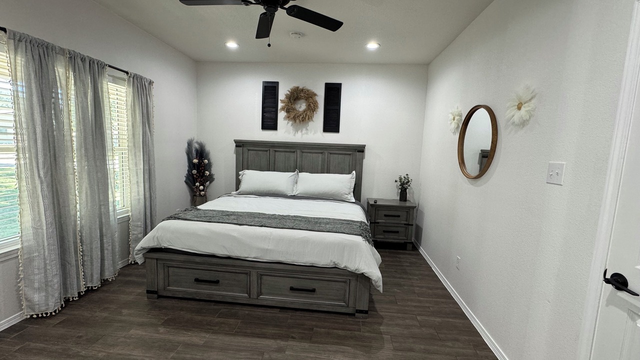 Photo of Bedroom in Burleson