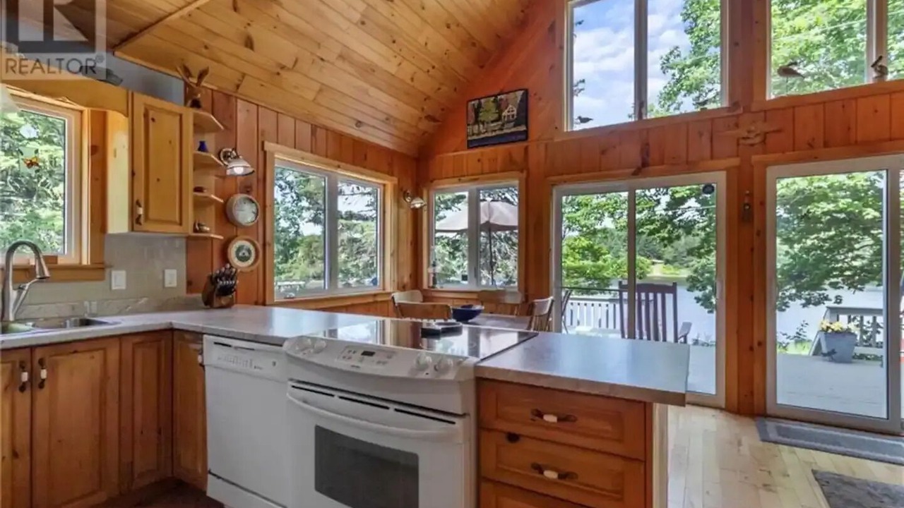 Photo of Kitchen in Weldford