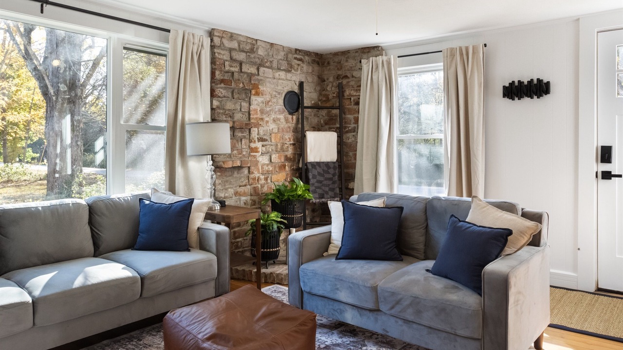 Photo of Livingroom in East Dorset