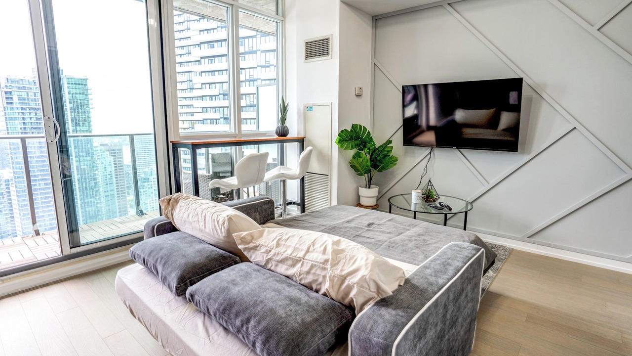 Photo of Bedroom in Toronto Entertainment District
