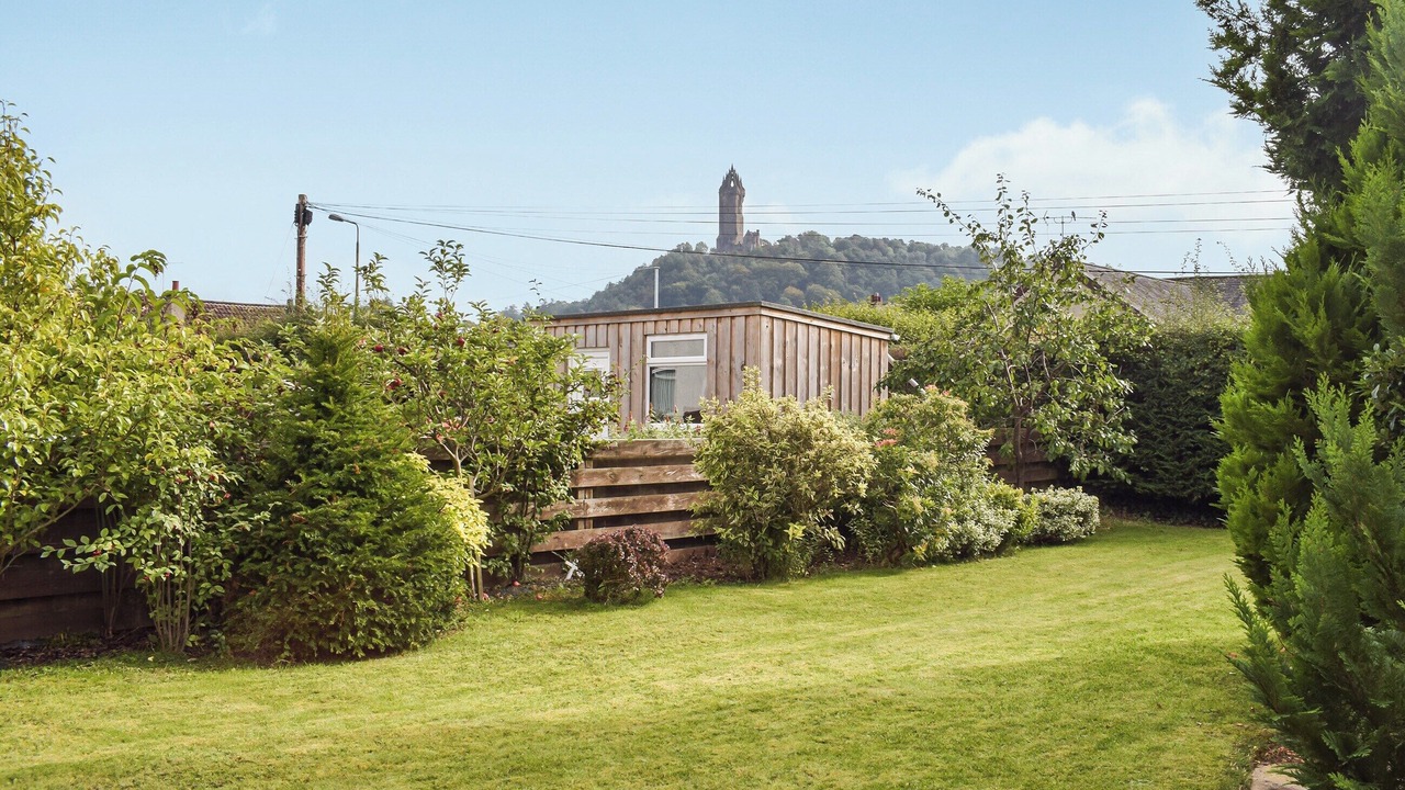 Photo of Outdoor in Tillicoultry