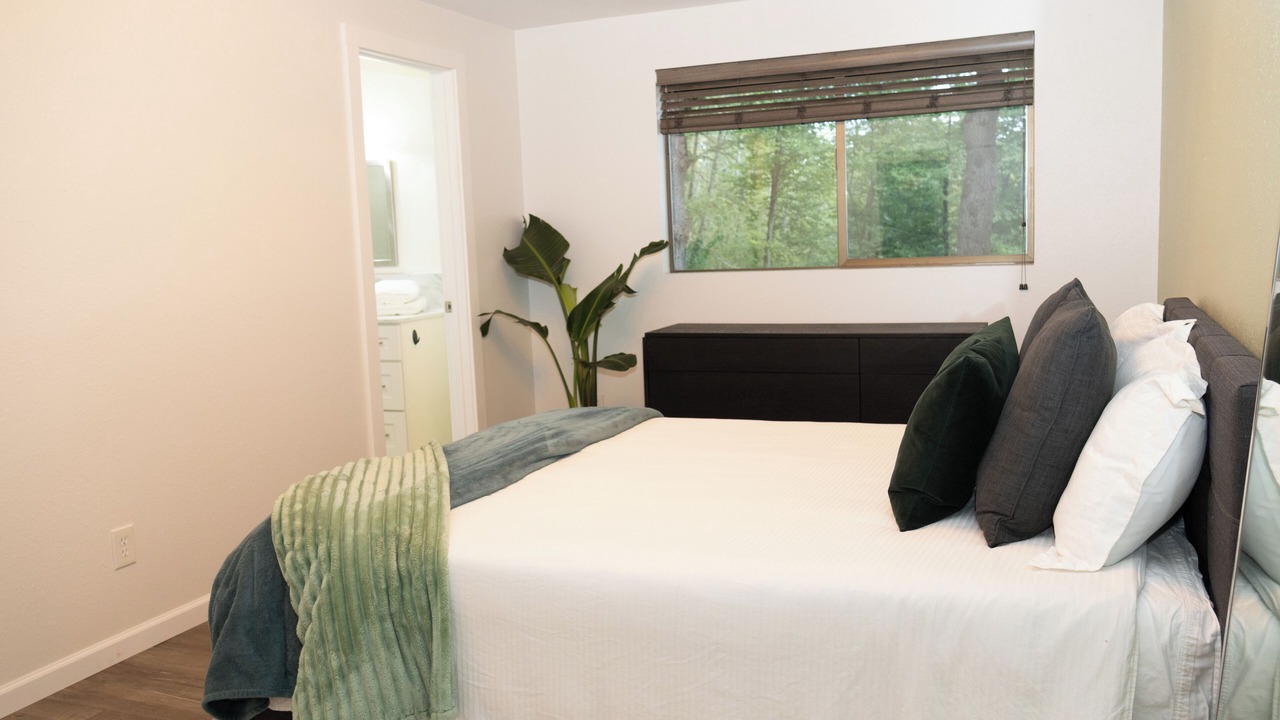 Photo of Bedroom in Auburn