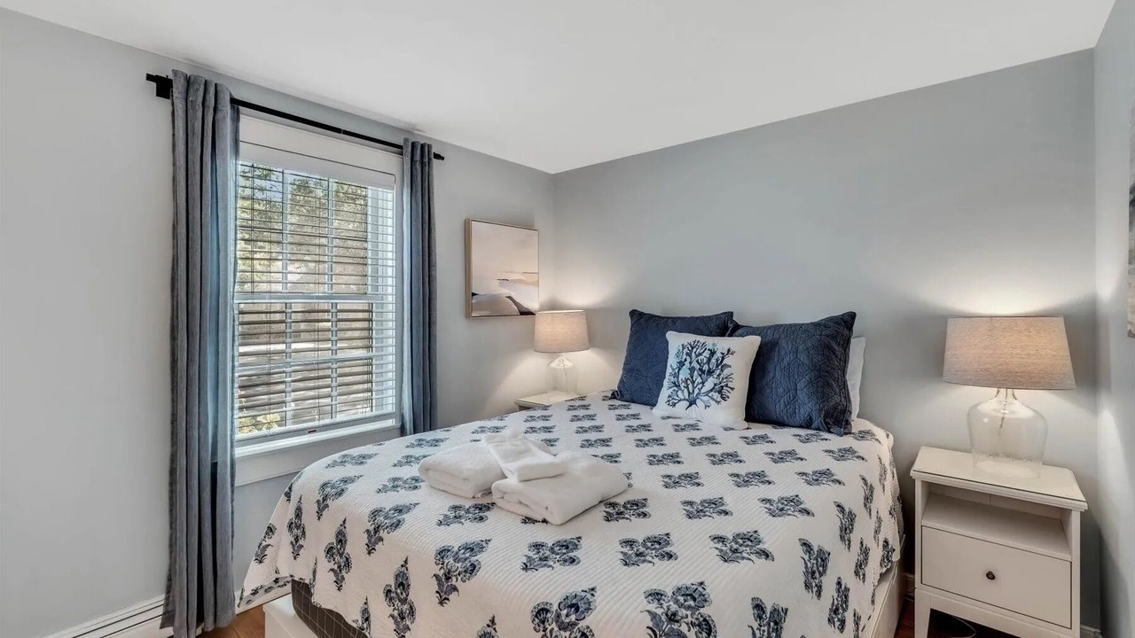 Photo of Bedroom in Mashpee